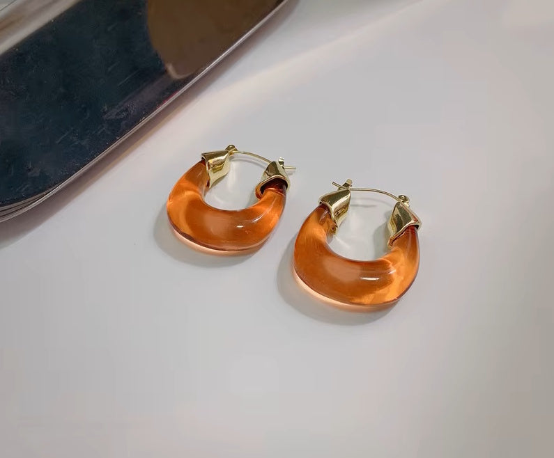 Clear Très Chic Hoop Earring